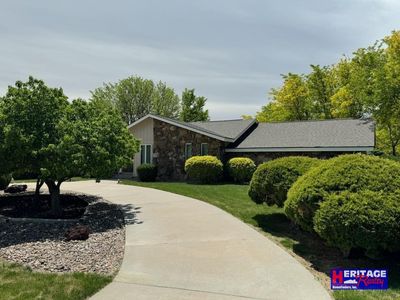 102 Stratford Ct, Garden City, KS, 67846
