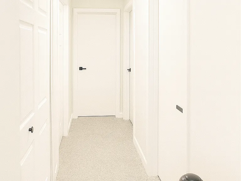 887 Saybrook Ln — Photo 16