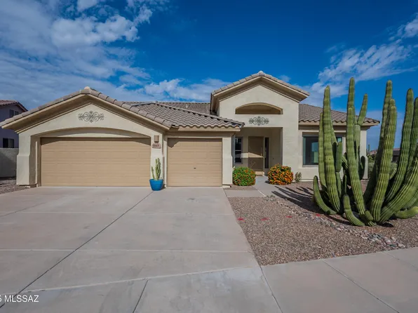 8845 N Silver Moon Way, Tucson, AZ 85743