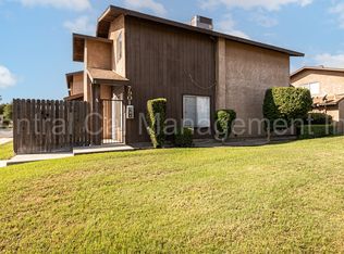 7901 S Laurelglen Blvd APT B, Bakersfield, CA
