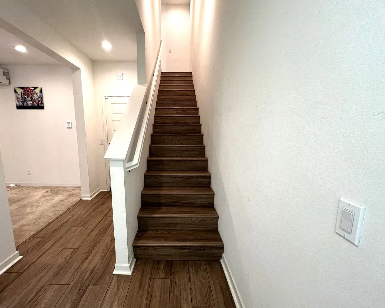 2 bed 2.5 bath located in Orange! — Photo 3