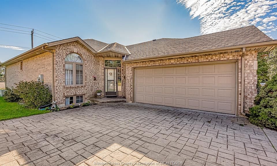 1st image of 35 Santos Dr