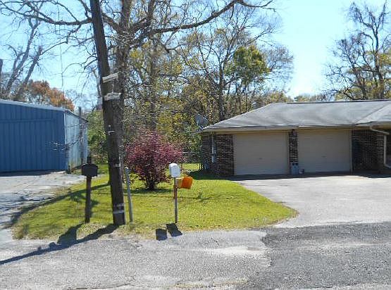 2nd image of 12741 Saeger Rd