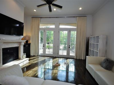 6512 Haskell St, Houston, TX, 77007