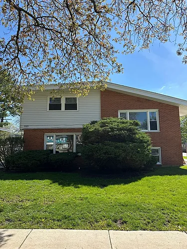 525 Ryan Ln Photo 1
