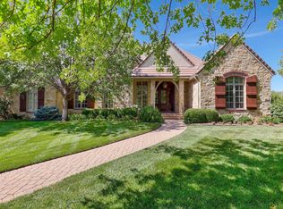 320 E Flint Hills National Ct, Andover, KS 67002