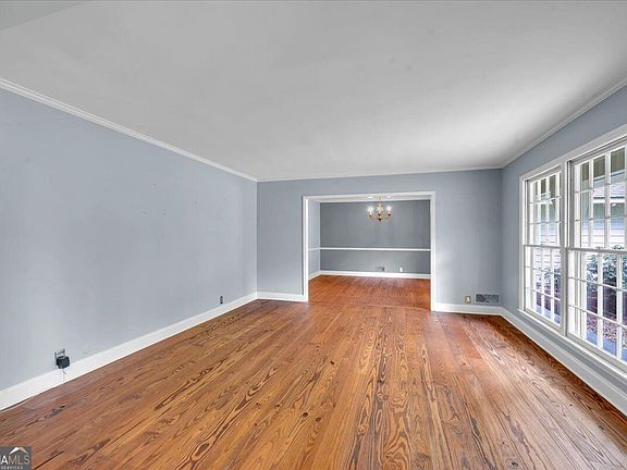 3rd image of 201 Eckles Rd