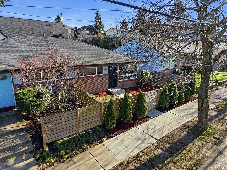 7922 9th Ave SW — Photo 28