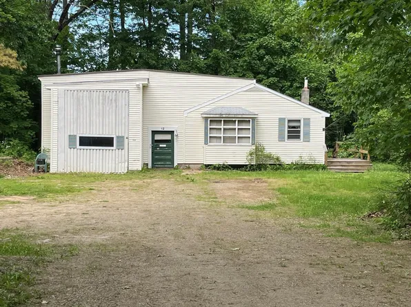 12 Mitchell Road, Lee, NH 03861
