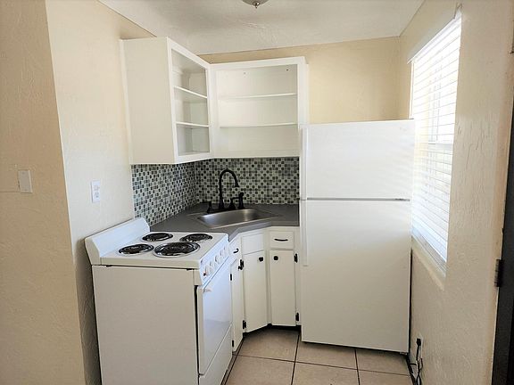 5th image of 795 9th Ave N #13