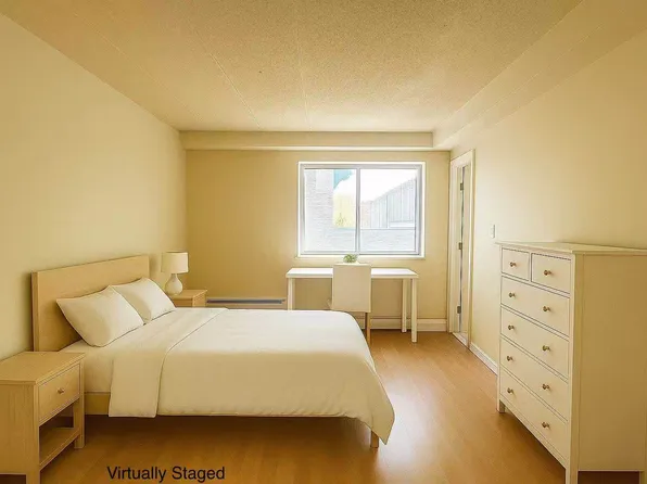 137-11 32nd Avenue image 2 of 7