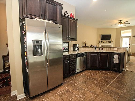 4th image of 9535 Gunnison Dr