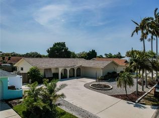 6111 9th Ave W, Bradenton, FL 34209
