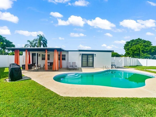 4137 Rodgers Street, Palm Beach Gardens, FL 33410