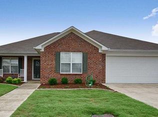 5017 Blakemore Dr SE, Owens Cross Roads, AL 35763