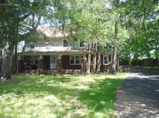 864 1st Ave, Raritan, NJ 08869