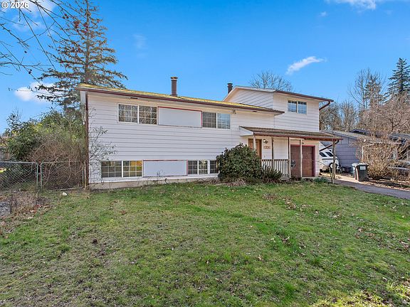 3rd image of 9336 SE Regents Dr