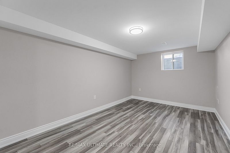 Brampton House for rent - 3 Bedrooms — photo 17
