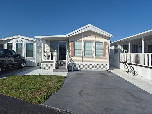 2nd image of 8500 Ulmerton Rd #211