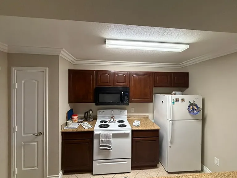 1150 N Buffalo Dr #2082 — Photo 12