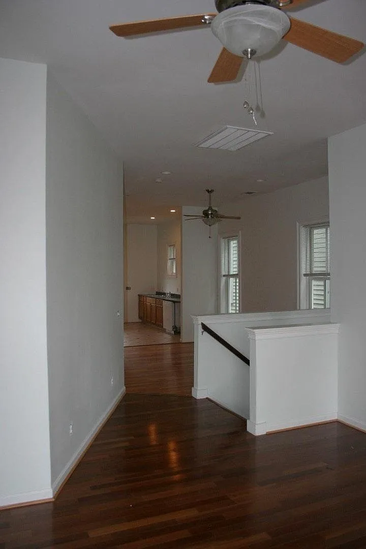 2 bed, 1104 sqft, $1,900 — Photo 1