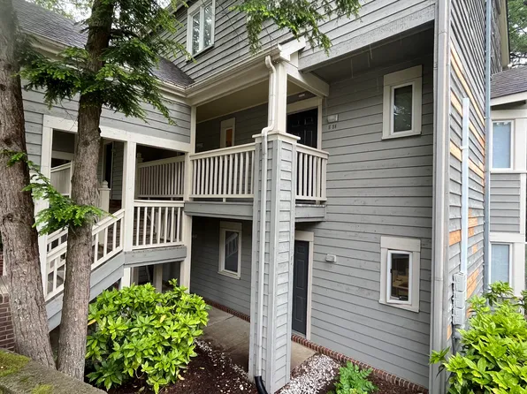 708 Martin Luther King Jr Blvd APT E6, Chapel Hill, NC 27514