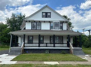1760 Carlyon Rd, East Cleveland, OH 44112