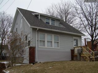 2567 Albrecht Ave, Akron, OH 44312