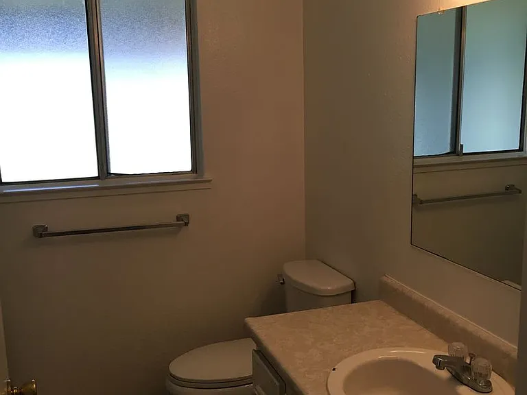952 Mango Dr — Photo 7