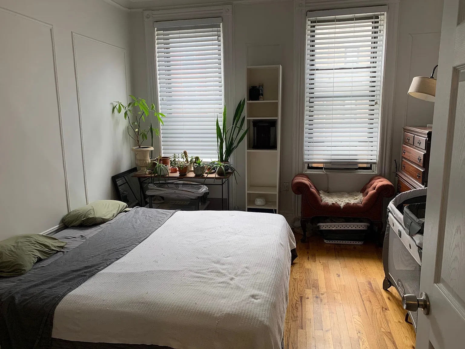 2 bed, 1.0 bath, $3,195 — Photo 2