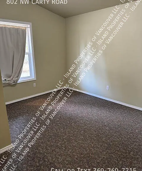 802 NW Carty Rd — Photo 5