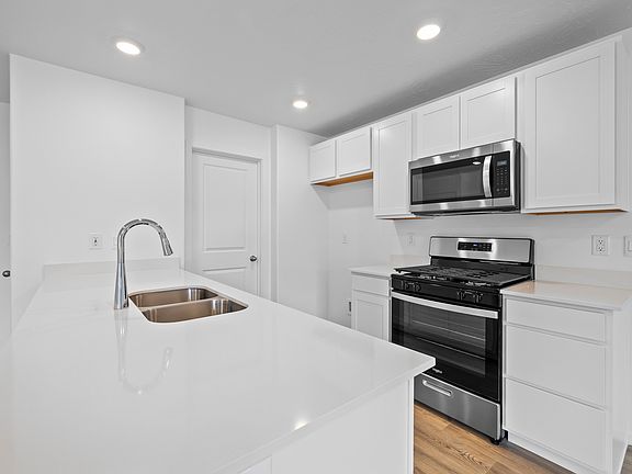 4th image of 2779 E Rushpink Ln #2422