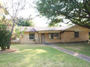 701 Amy St, Canton, TX 75103