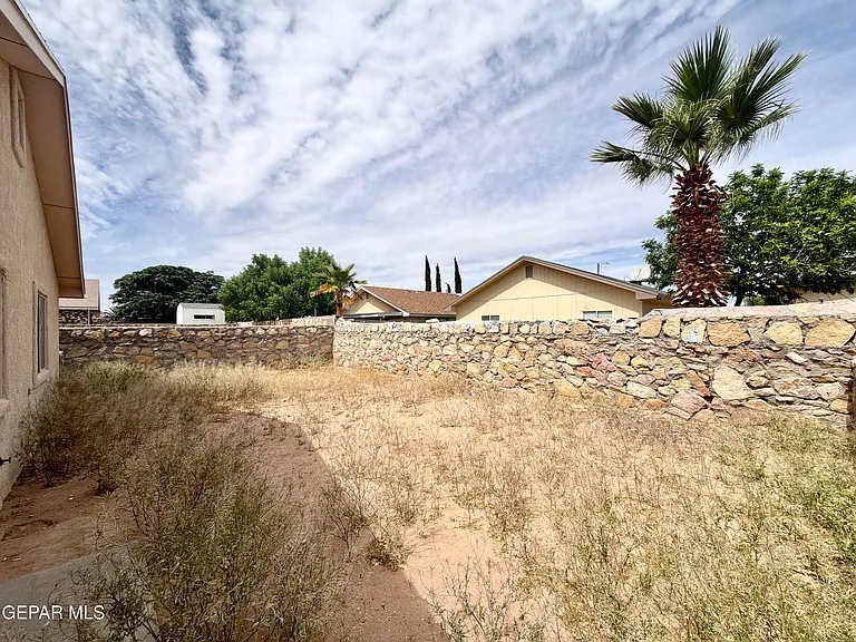 12501 Sombra Fuerte Dr — Photo 23