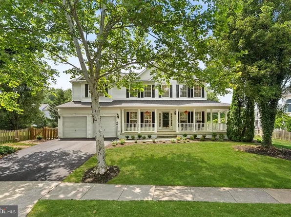 21457 Chickacoan Trail Dr, Ashburn, VA 20148