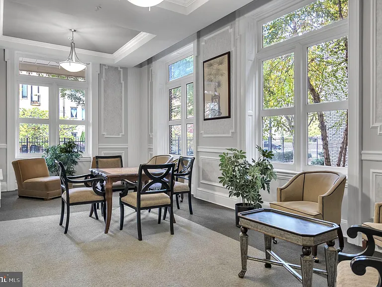 1308 Clifton St NW #210 — Photo 5