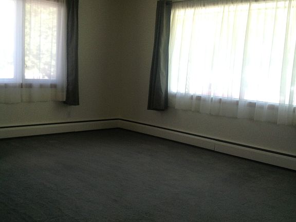5th image of 178 Riverview Blvd #C