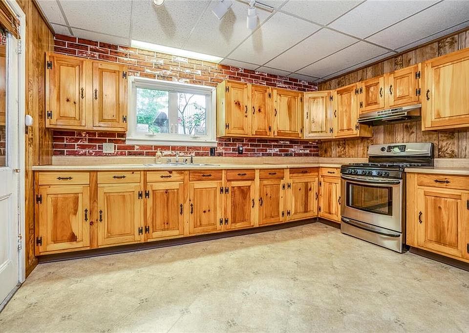 148 W Madison St, Easton, PA 18042 Zillow