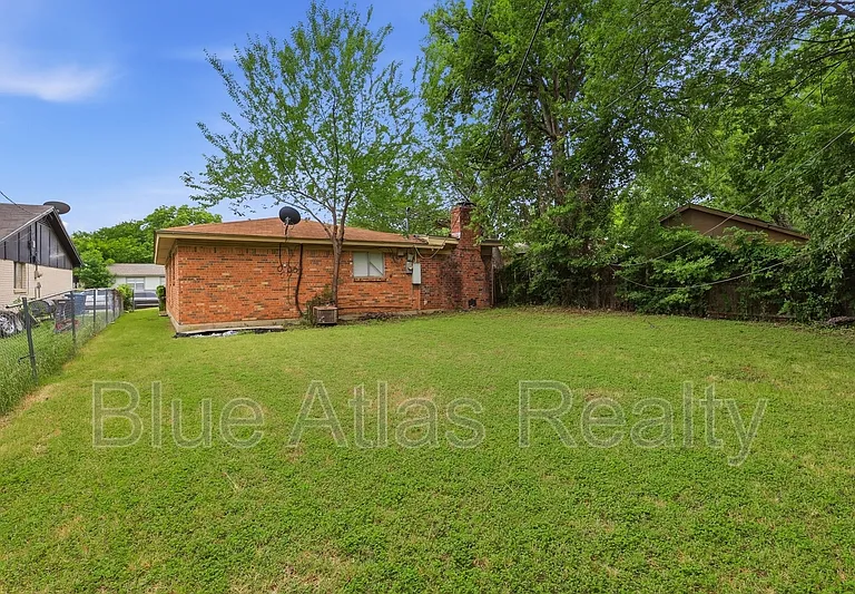 5055 Virgil St — Photo 16