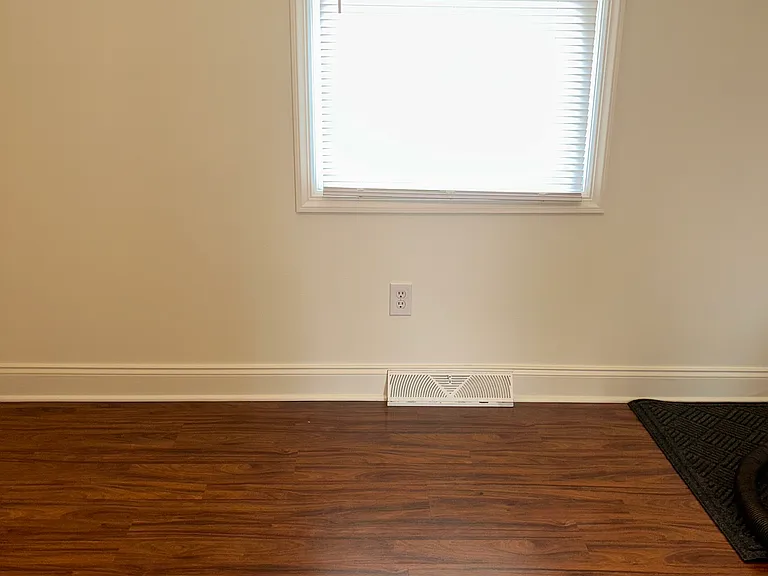 320 Gregg St — Photo 5