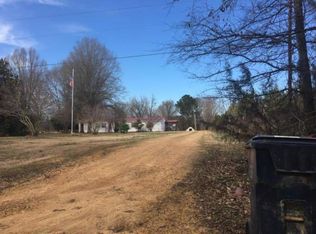 367 Harmonia Rd, Como, MS 38619