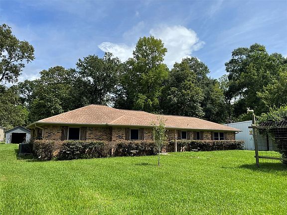 3rd image of 748 County Road 6501