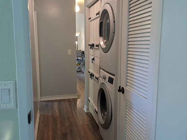 718 Pueblo Ave #1 — Photo 8