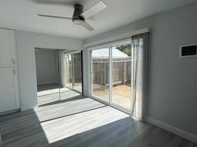 Canyon Creek Apartments B — Photo 23