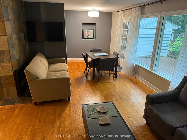 49 Woodward Ave — Photo 7