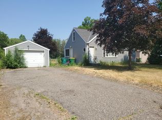 5307 Saint Stephen St, Mounds View, MN 55112