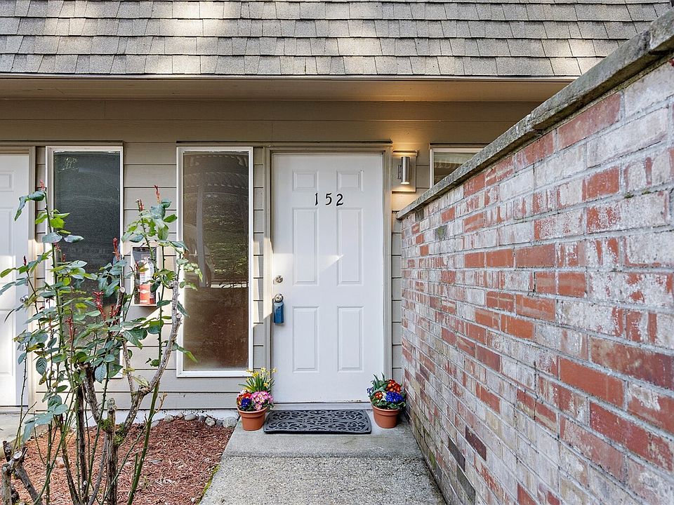 1st image of 152 SW 200th Street