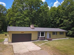 6432 S Steel Rd, Saint Charles, MI 48655