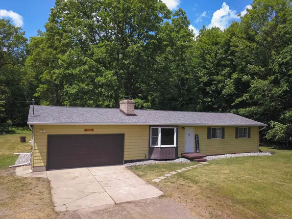6432 S Steel Rd, Saint Charles, MI 48655