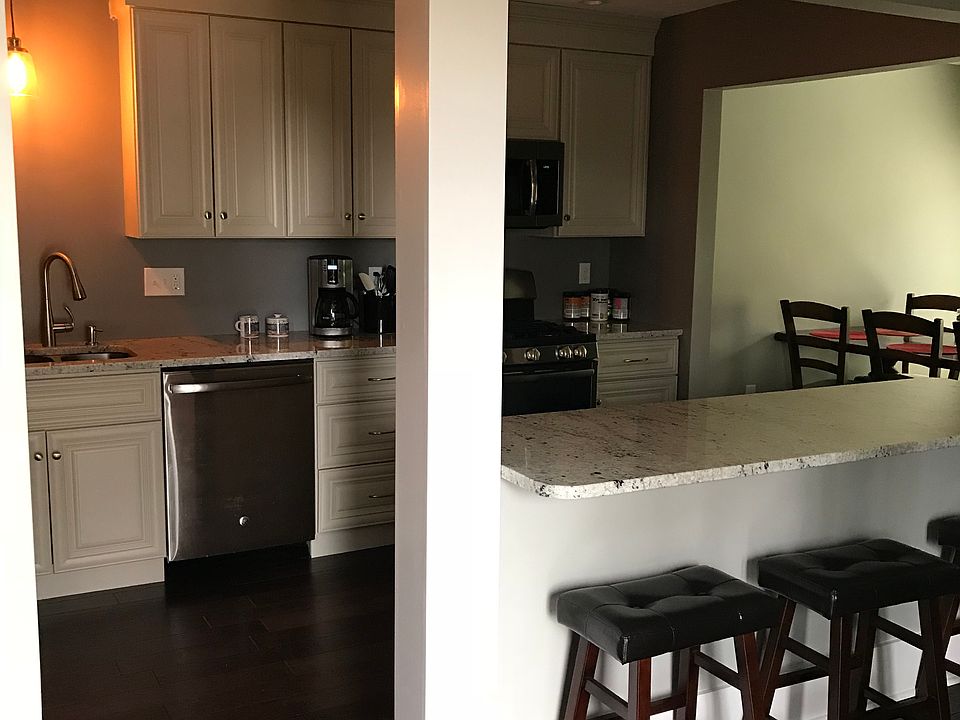 1st image of 7535 Creekwood Ct